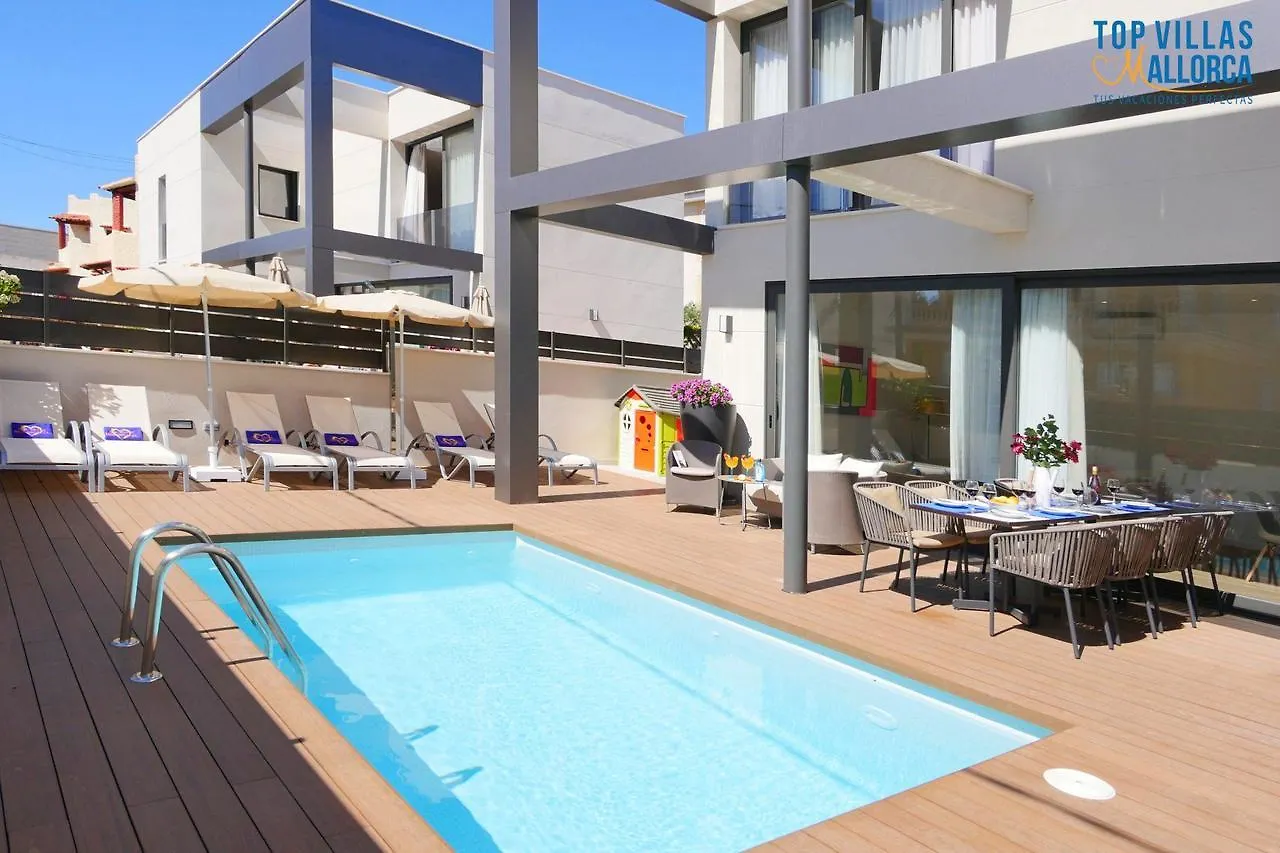 Jade Hotel Can Picafort  Holiday home
